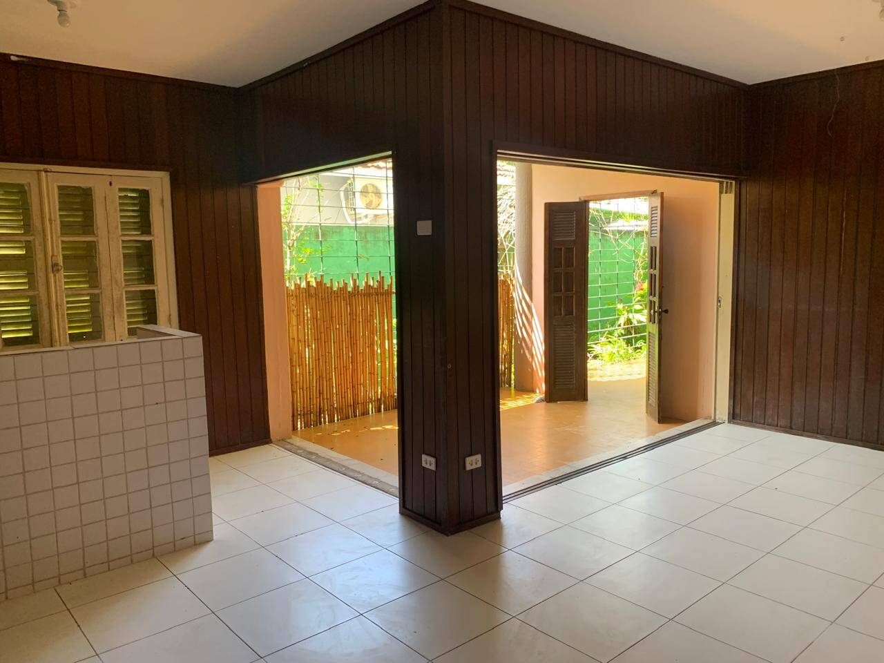 Casa para alugar com 3 quartos, 190m² - Foto 5