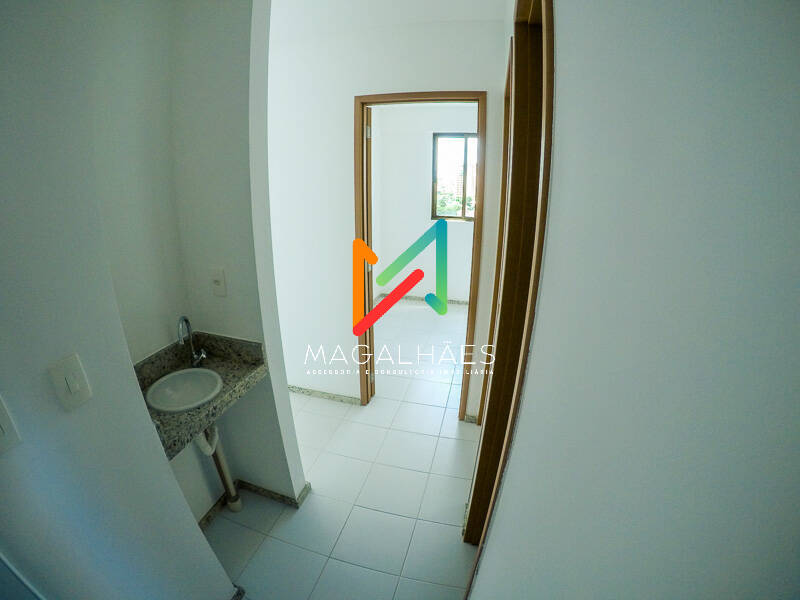 Apartamento à venda com 2 quartos, 41m² - Foto 2