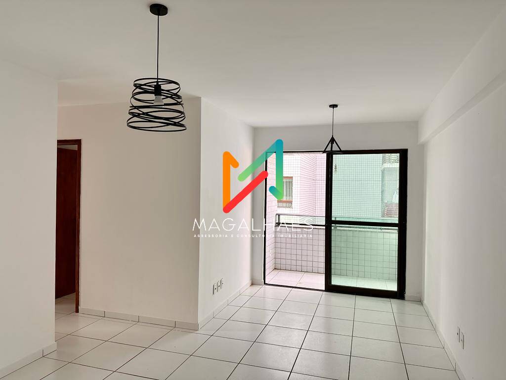 Apartamento para alugar com 3 quartos, 79m² - Foto 2