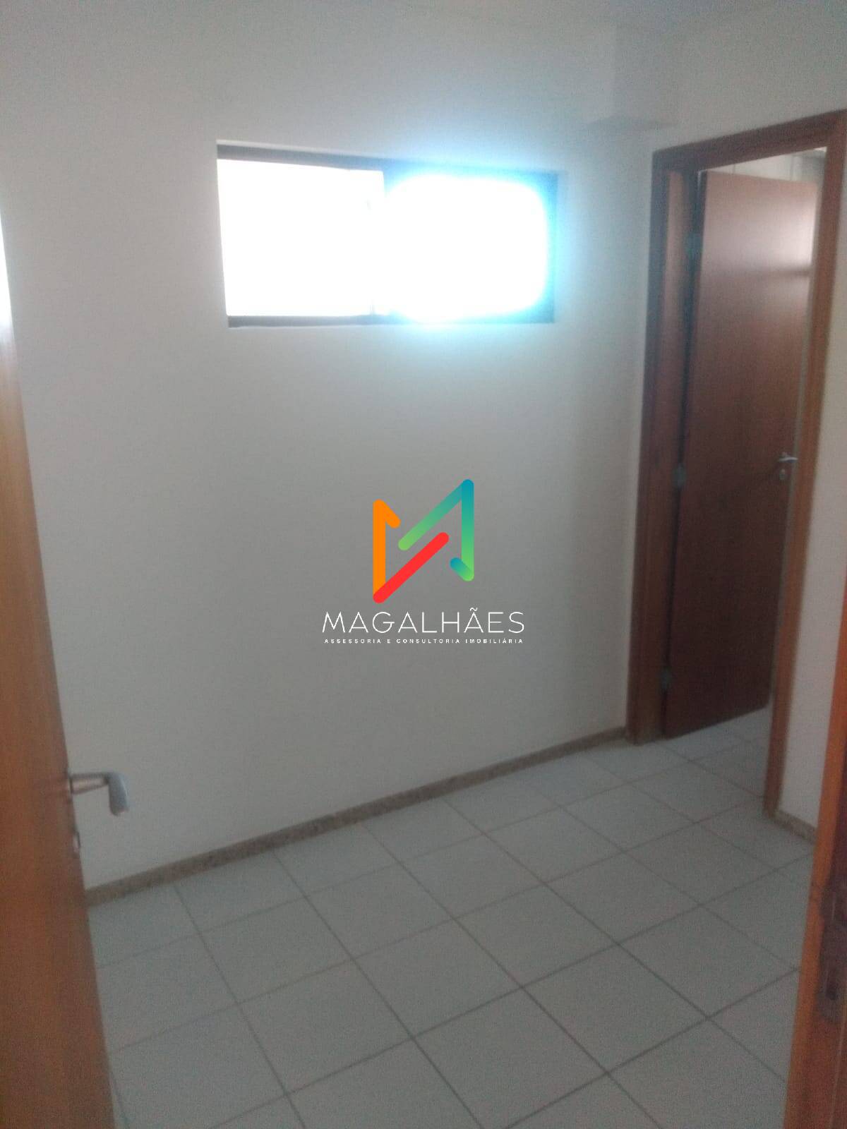 Apartamento à venda com 2 quartos, 60m² - Foto 9