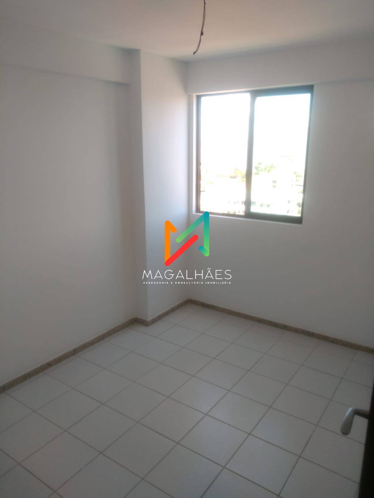 Apartamento à venda com 2 quartos, 60m² - Foto 10