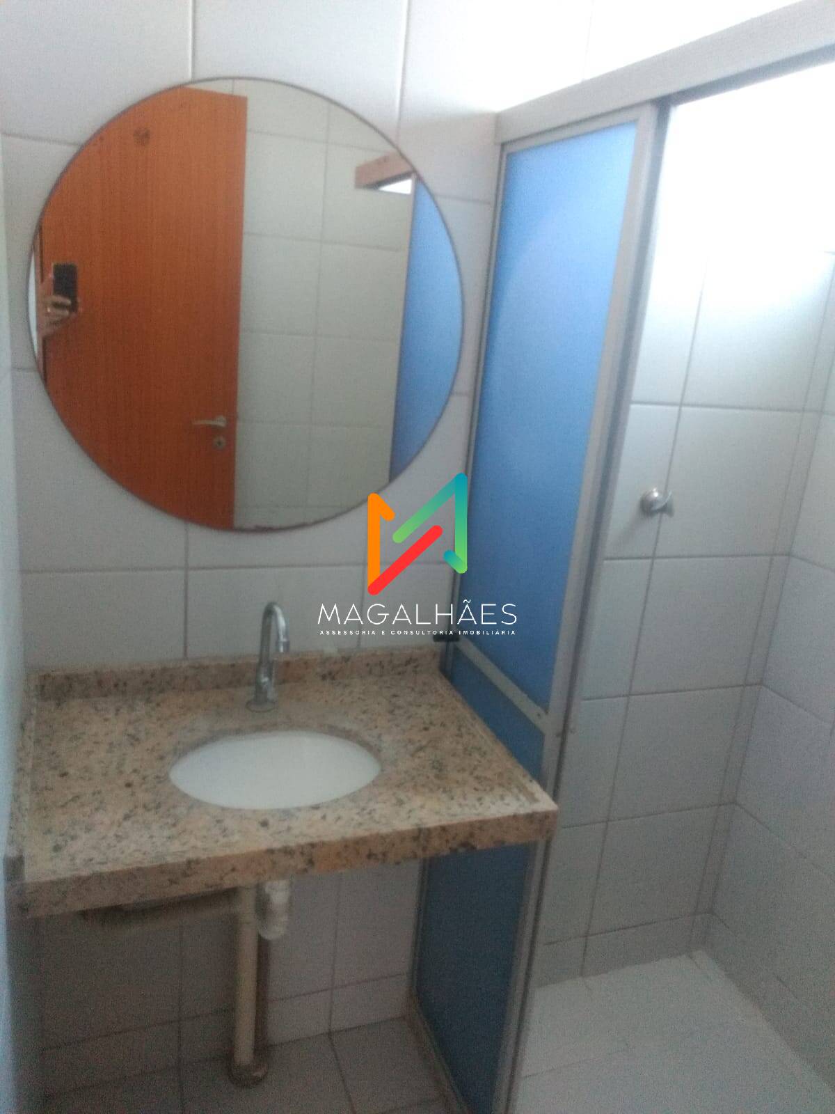 Apartamento à venda com 2 quartos, 60m² - Foto 19