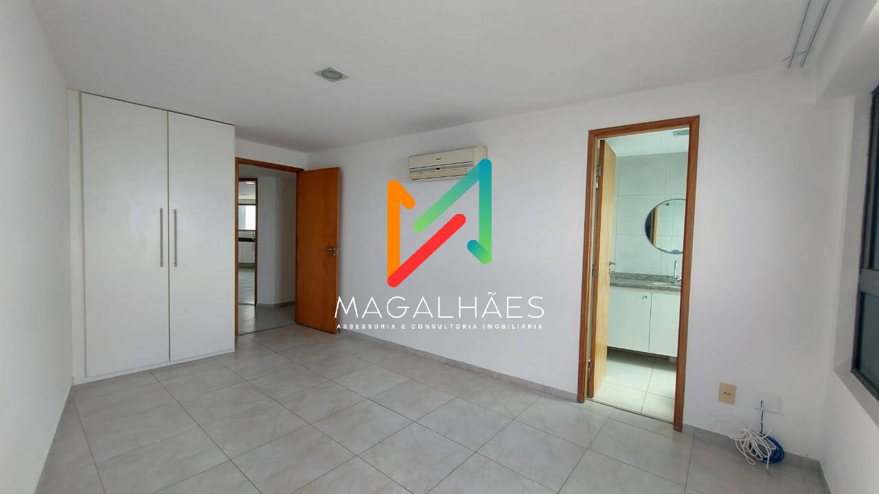 Apartamento à venda com 4 quartos, 247m² - Foto 11