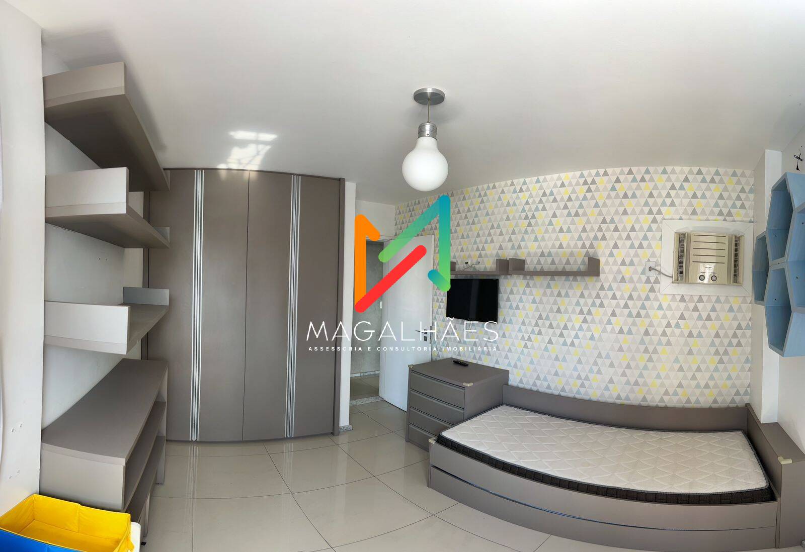 Apartamento à venda com 3 quartos, 140m² - Foto 11