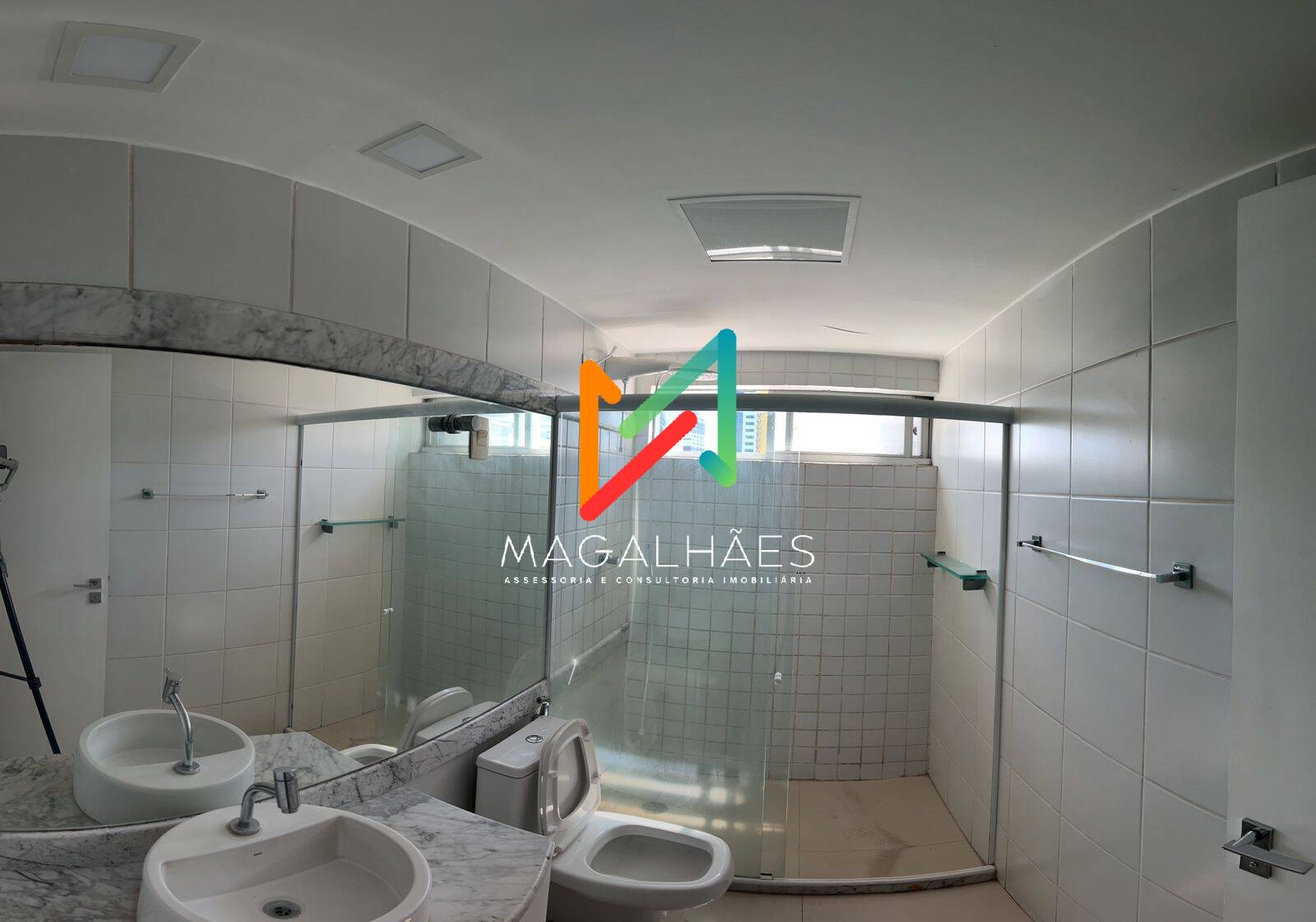 Apartamento à venda com 3 quartos, 140m² - Foto 25