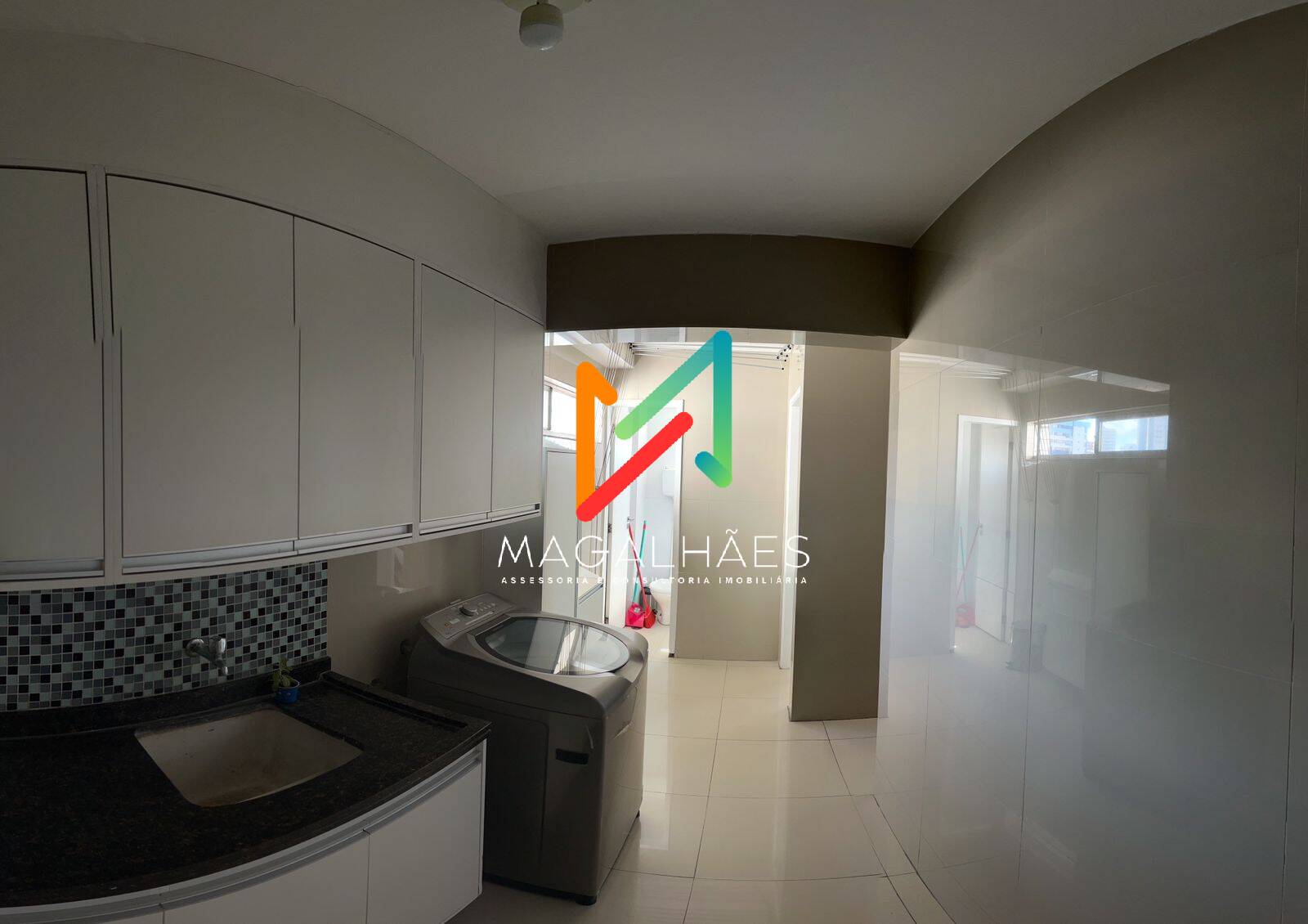 Apartamento à venda com 3 quartos, 140m² - Foto 17