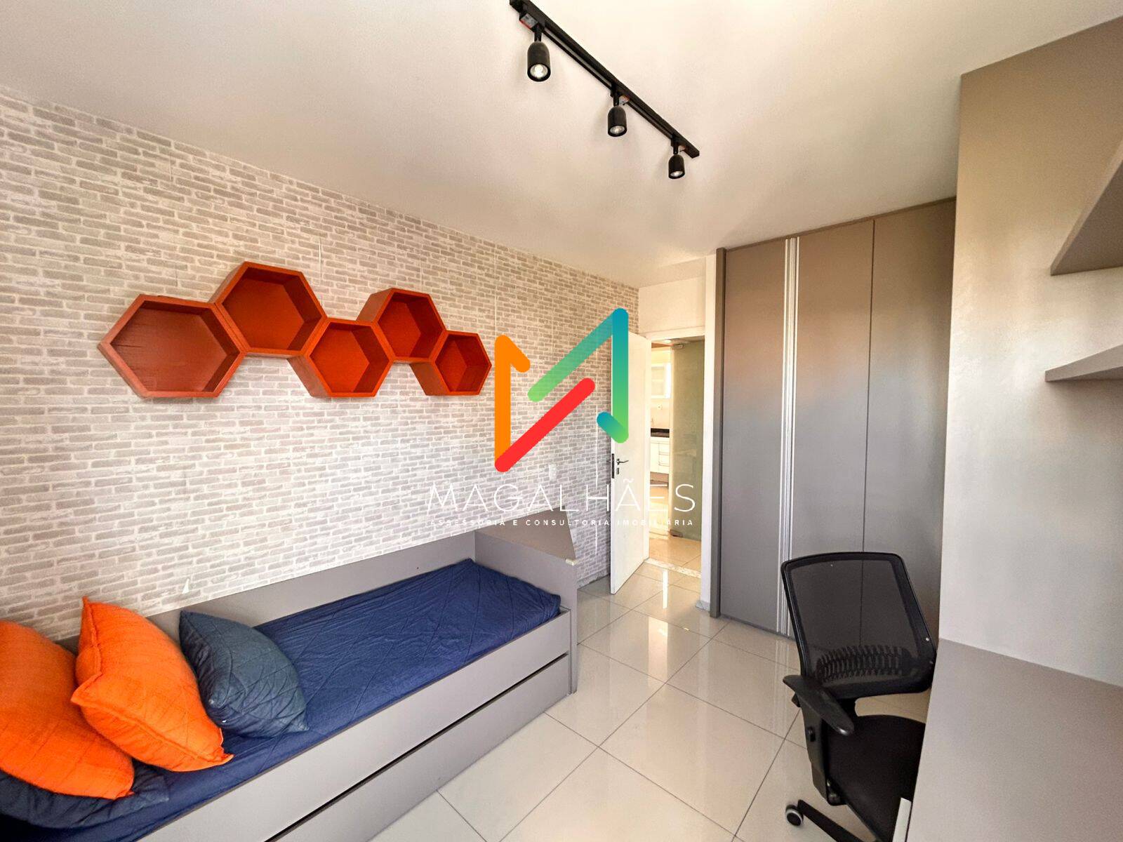 Apartamento à venda com 3 quartos, 140m² - Foto 10