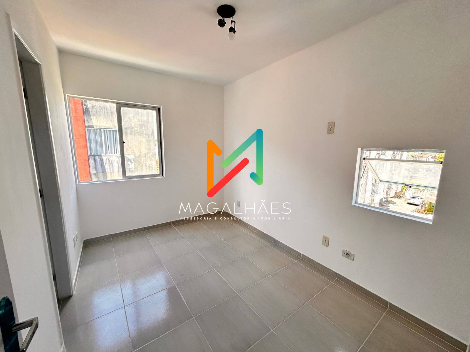 Apartamento à venda com 3 quartos, 77m² - Foto 20